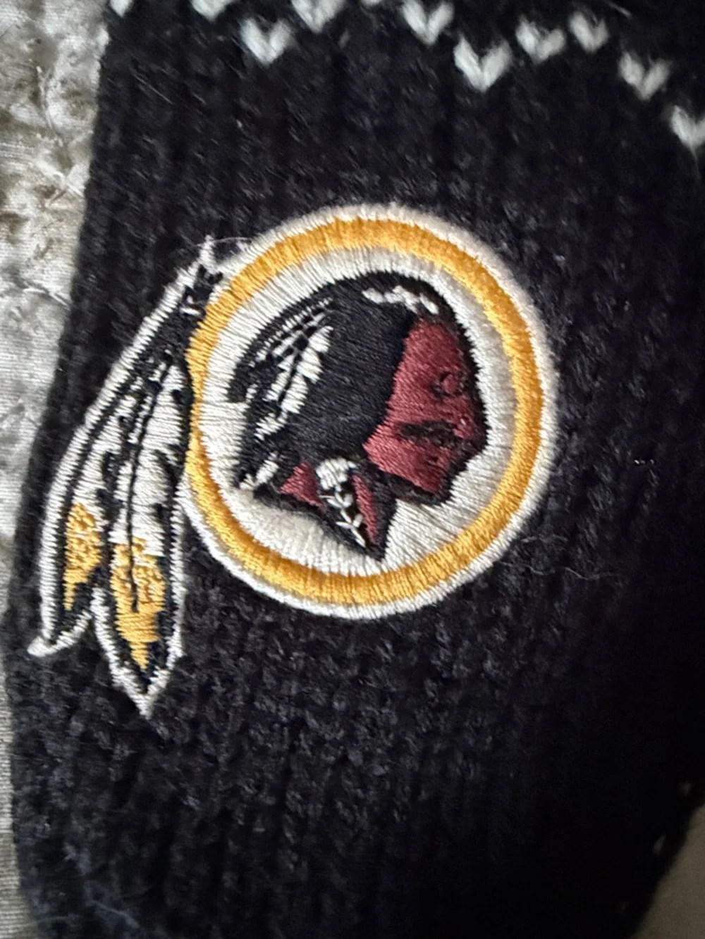 Vintage Washington Redskins NFL Knit Ear Flap Hat Snowflake Pom Pom